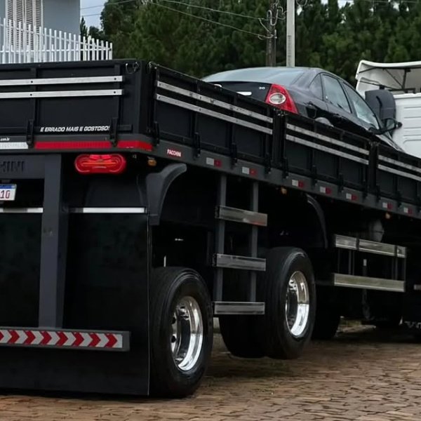 VOLVO FH + CARRETINHA + FOCUS